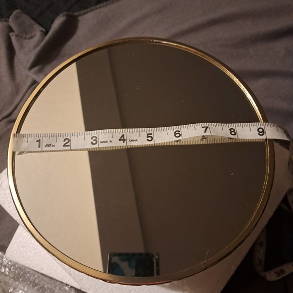 NIB- Elegant 9 inch Mirrored Intricate Gold Dessert Party Tray - Picture 5 of 6